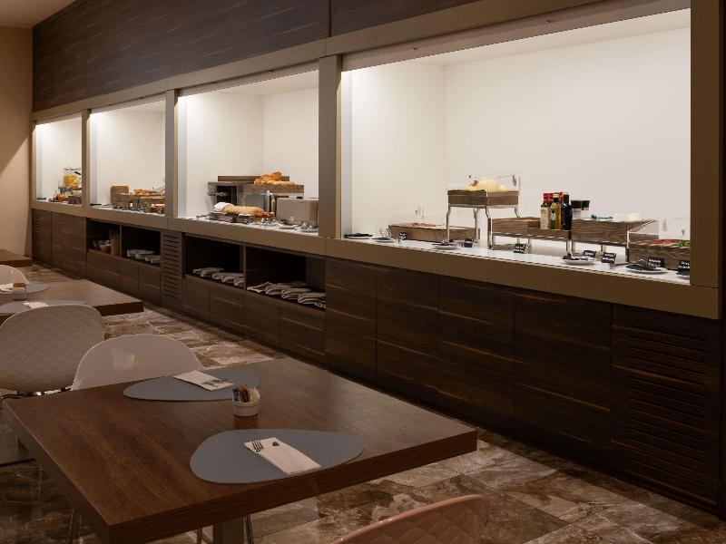 Mercure President Lecce image