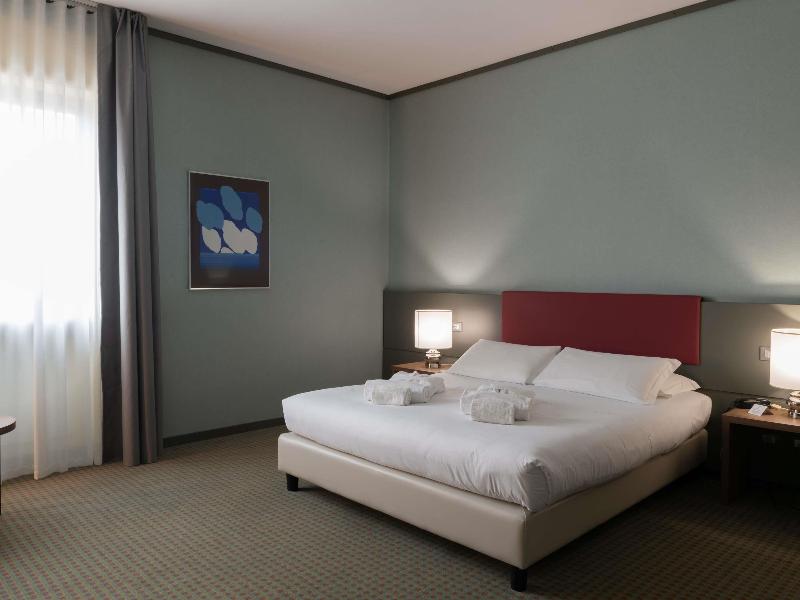 Mercure President Lecce image