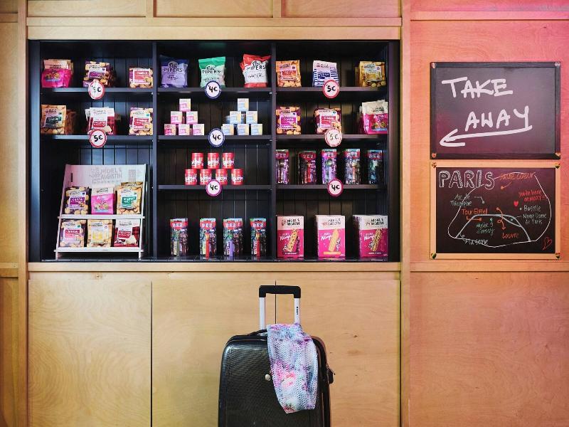 Moxy Paris Bastille image