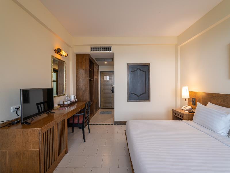 Supalai Scenic Bay Resort And Spa image