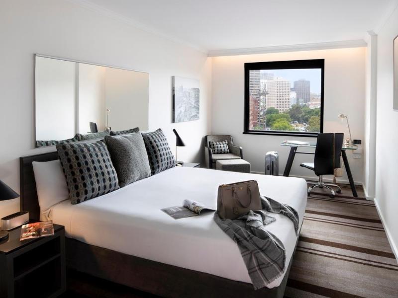Mercure Sydney image
