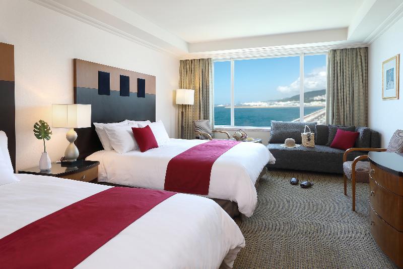 Ramada Plaza by Wyndham Jeju Ocean Front image