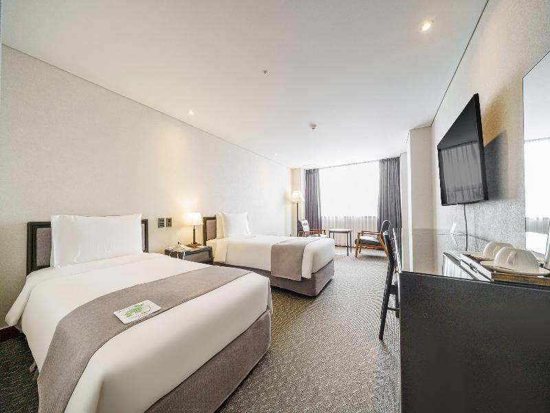 Hotel President image