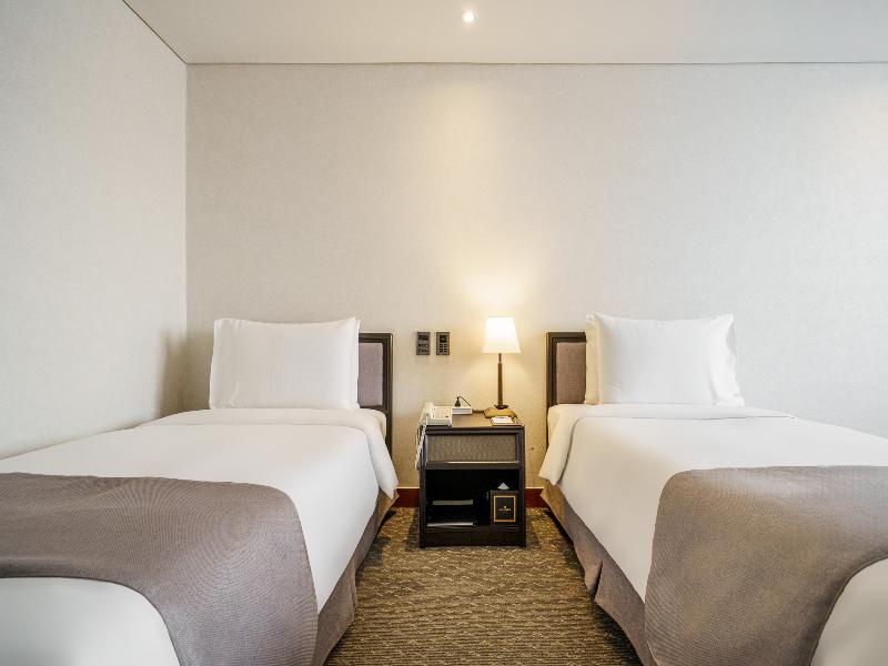 Hotel President image