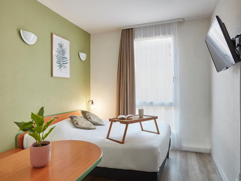 Adagio Access Bordeaux Rodesse image