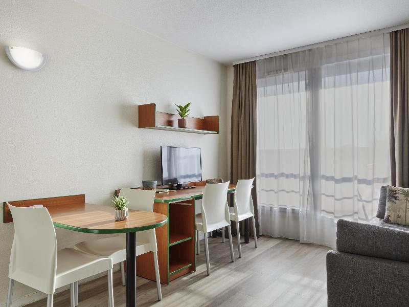 Adagio Access Bordeaux Rodesse image