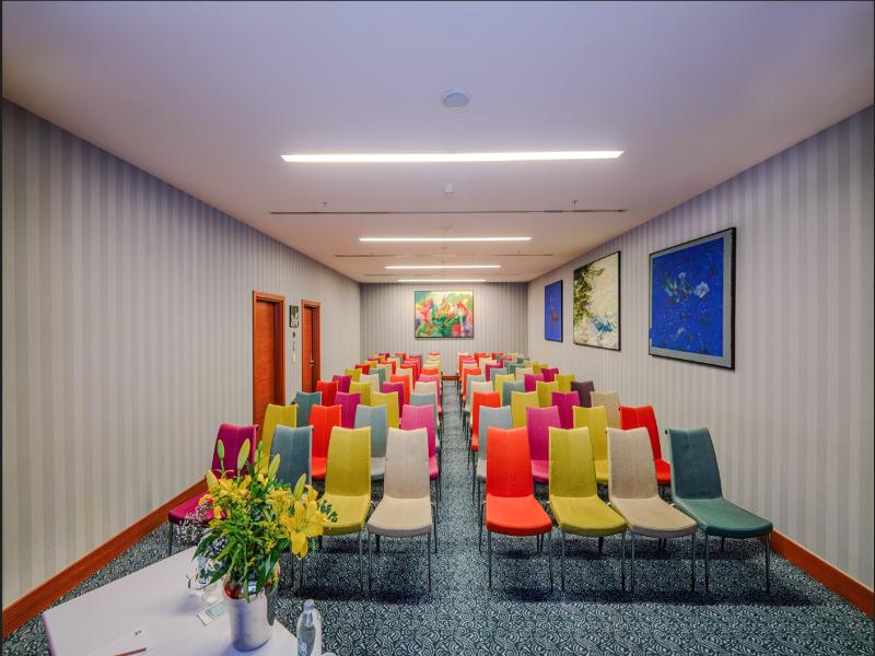 Midtown Hotel Istanbul image