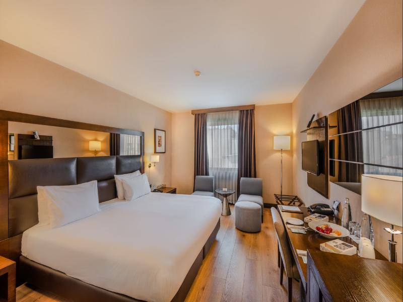 Midtown Hotel Istanbul image