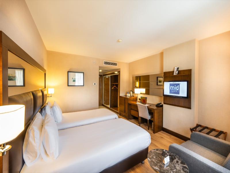 Midtown Hotel Istanbul image