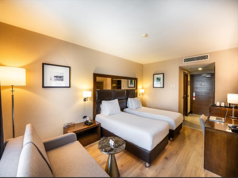 Midtown Hotel Istanbul image