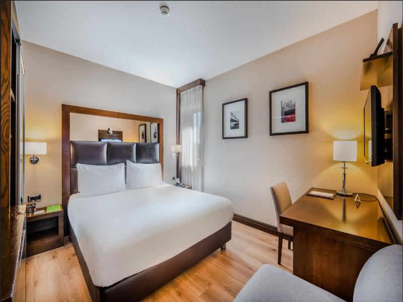 Midtown Hotel Istanbul image
