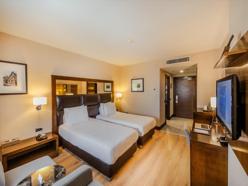 Midtown Hotel Istanbul image