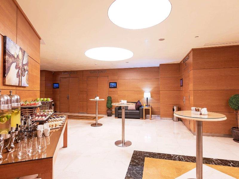 Ramada Plaza By Wyndham Istanbul City Center image