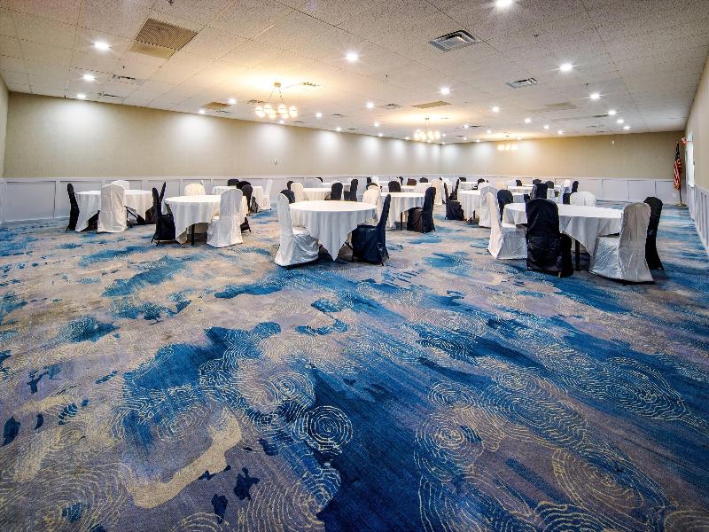 Quality Inn & Suites Lake Havasu City image