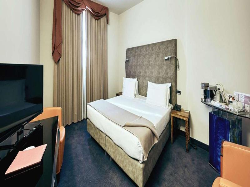 Settecento Hotel image