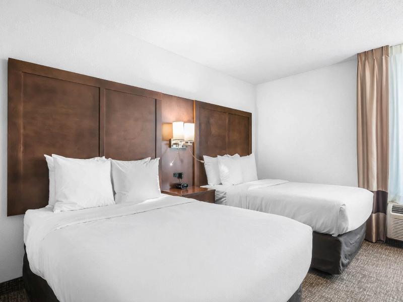 Comfort Suites Baymeadows Near Butler Blvd image