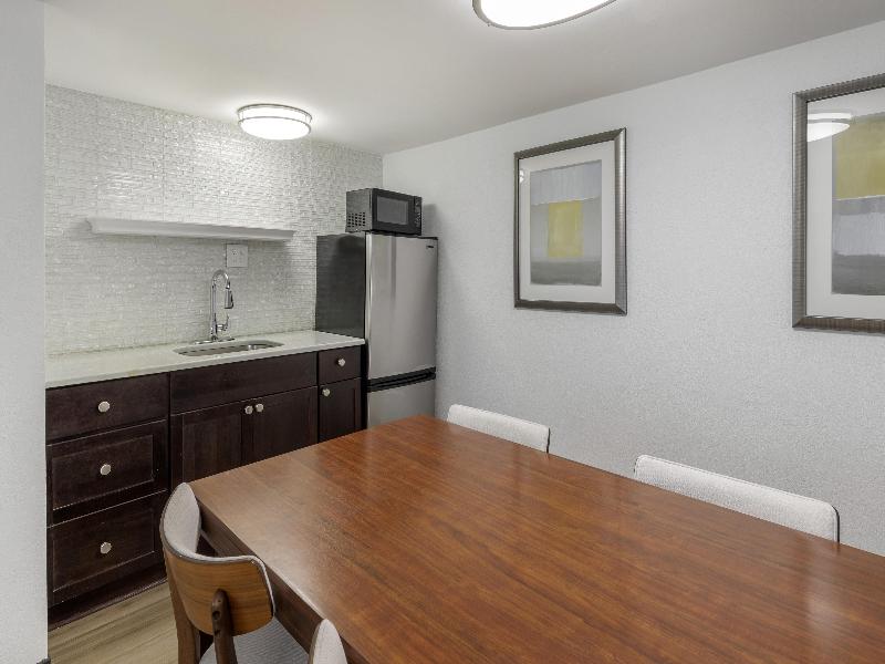 Best Western Palm Beach Lakes image