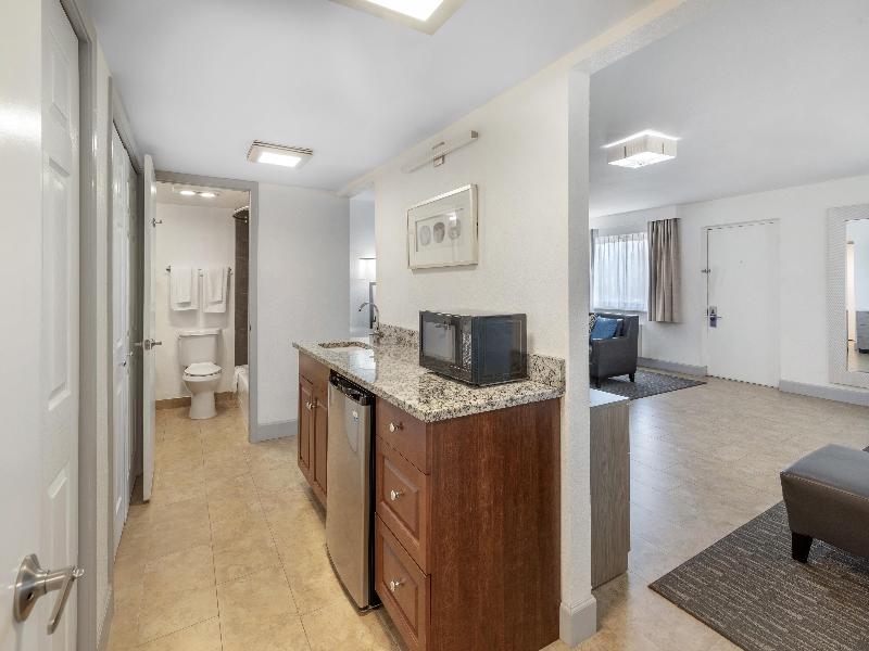 Best Western Palm Beach Lakes image