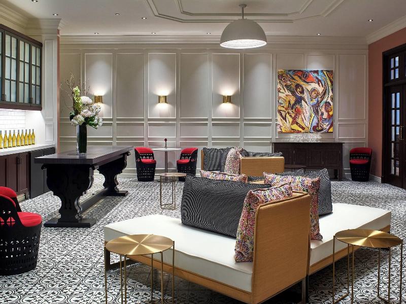 Hotel Colonnade Coral Gables image