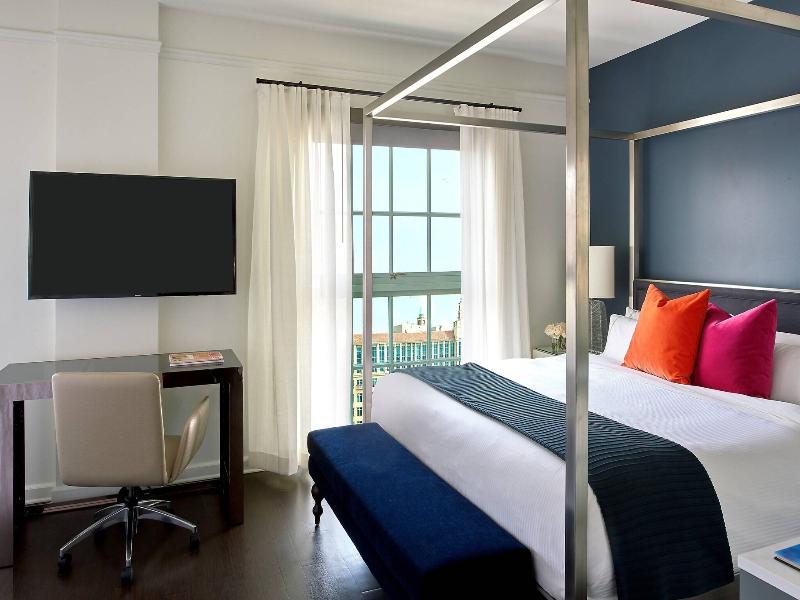 Hotel Colonnade Coral Gables image