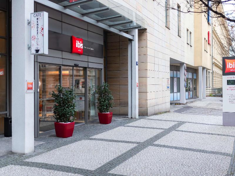 Ibis Praha Wenceslas Square image