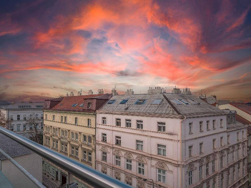 Ibis Praha Wenceslas Square image