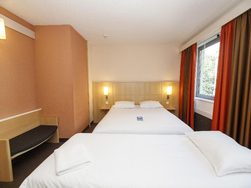 Ibis Praha Wenceslas Square image