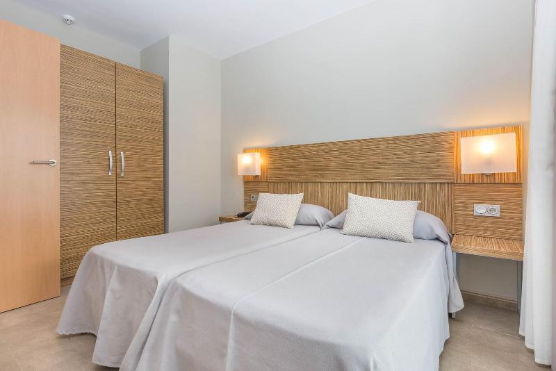 Aparthotel Odissea Park image