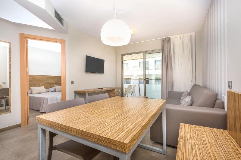 Aparthotel Odissea Park image