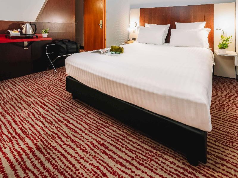 Mercure Roma Piazza Bologna image