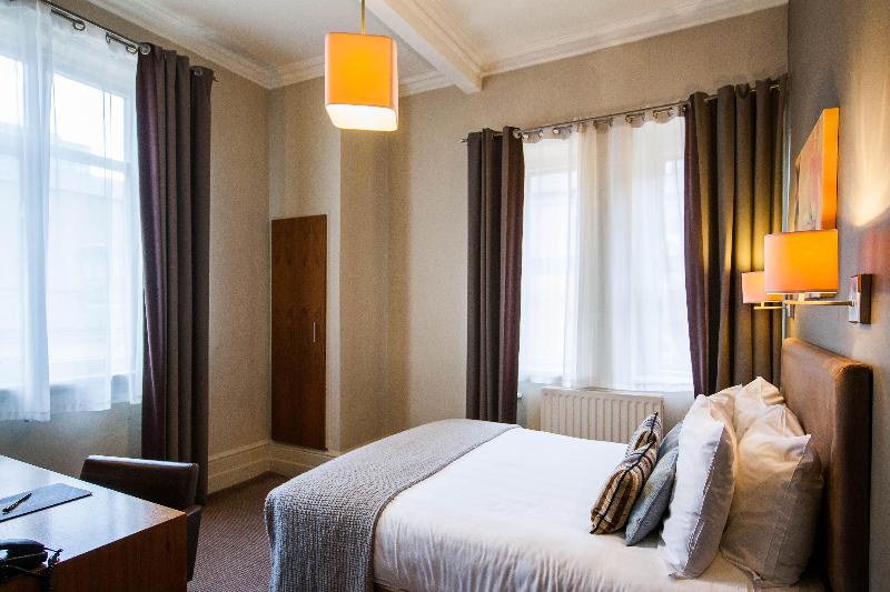 The Met Hotel Leeds image