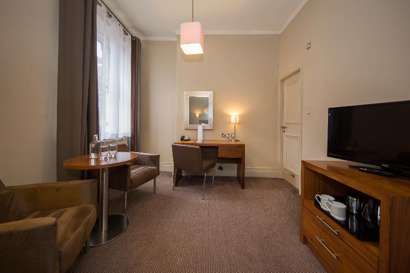 The Met Hotel Leeds image