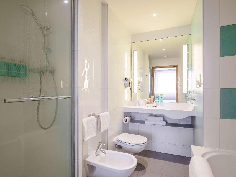 Novotel Milan Malpensa Airport image