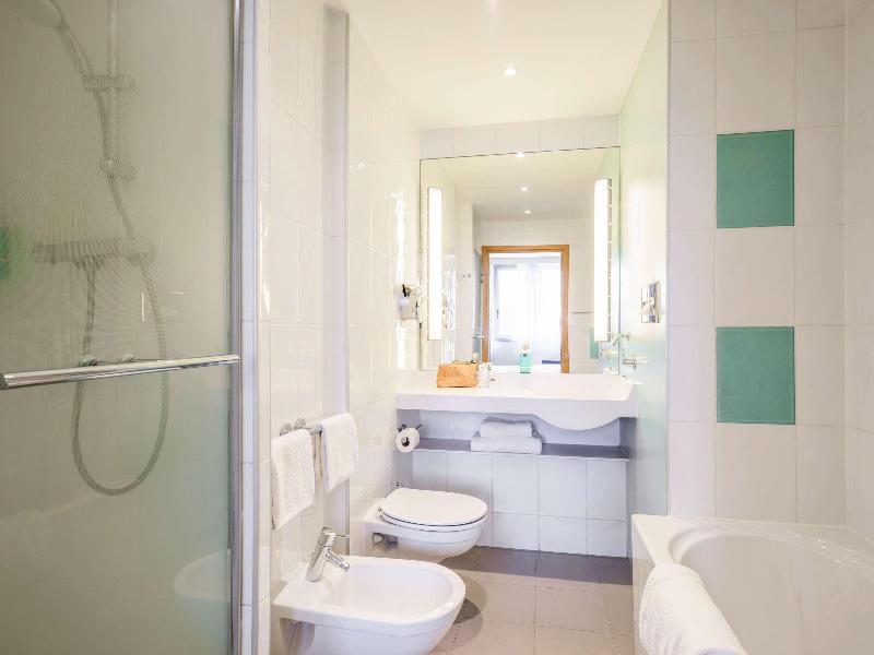 Novotel Milan Malpensa Airport image
