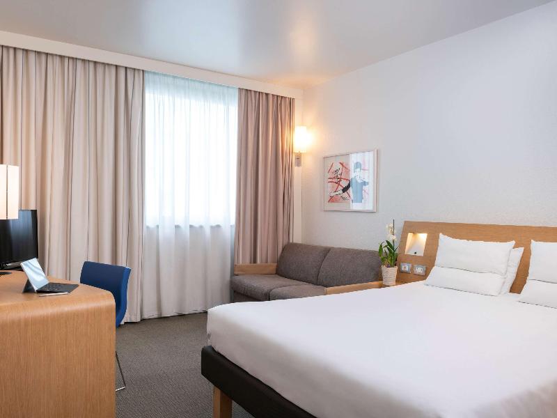 Novotel Milan Malpensa Airport image