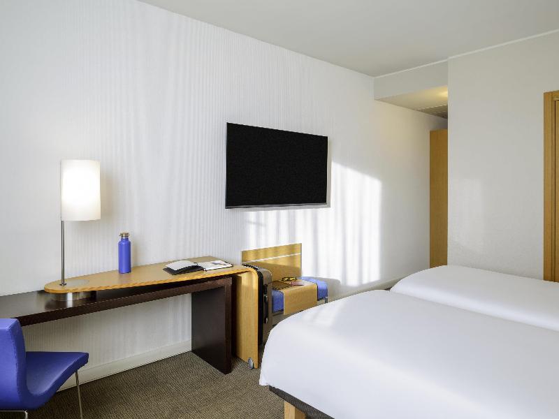 Novotel Milan Malpensa Airport image