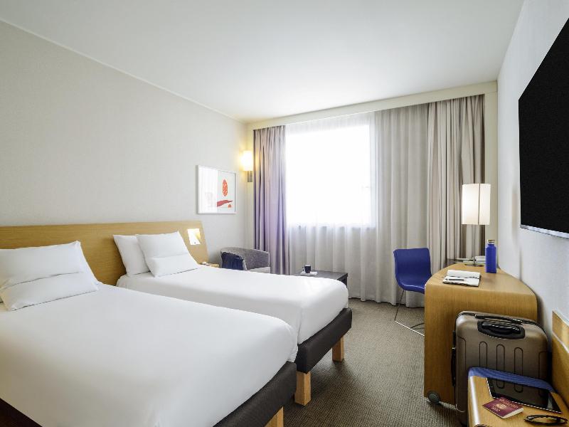 Novotel Milan Malpensa Airport image