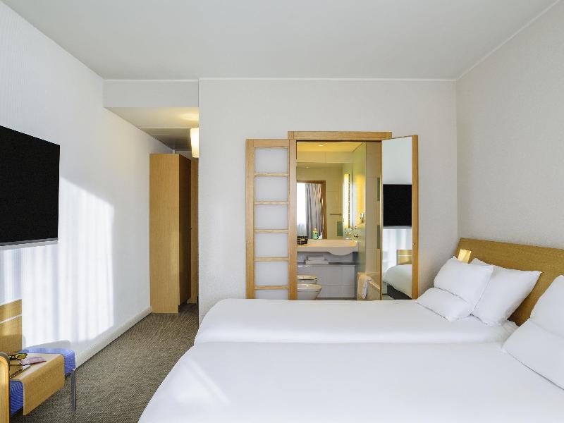 Novotel Milan Malpensa Airport image