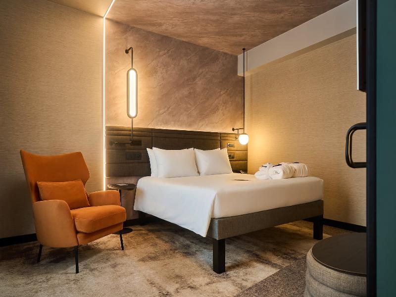 Novotel Praha Wenceslas Square image