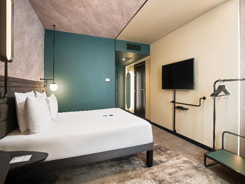 Novotel Praha Wenceslas Square image