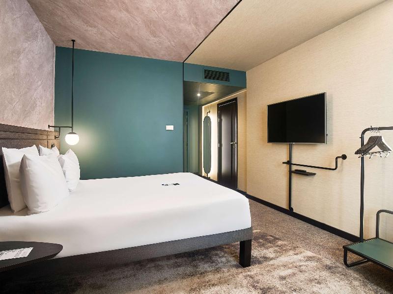 Novotel Praha Wenceslas Square image