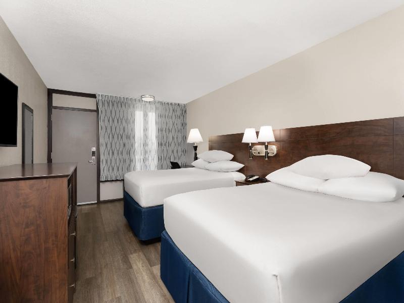 Days Inn by Wyndham Orlando Convention C image
