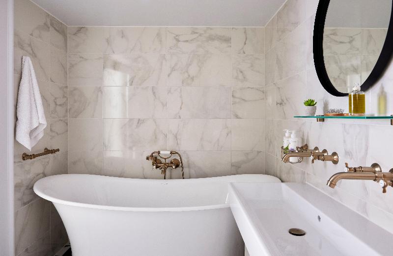 Indigo Bath, an IHG Hotel image