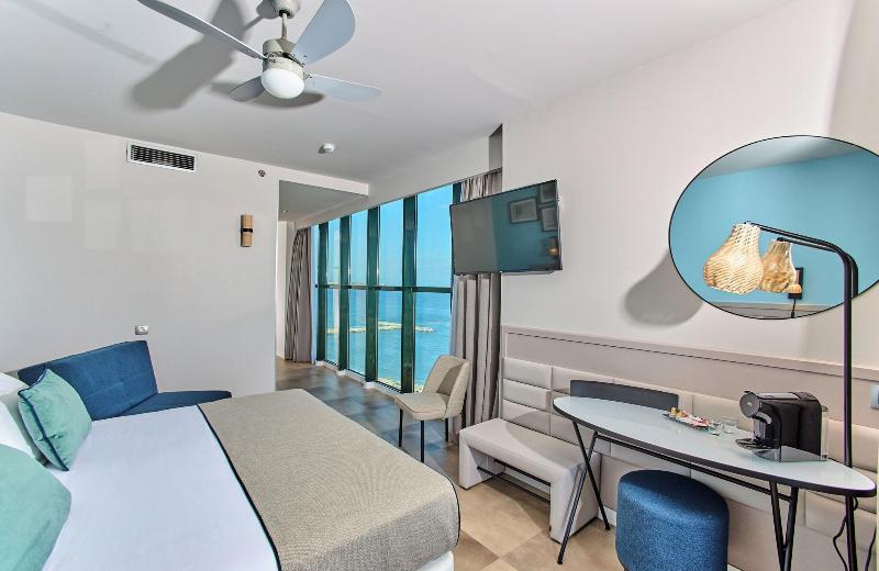 Leonardo Hotel Fuengirola Costa del Sol image