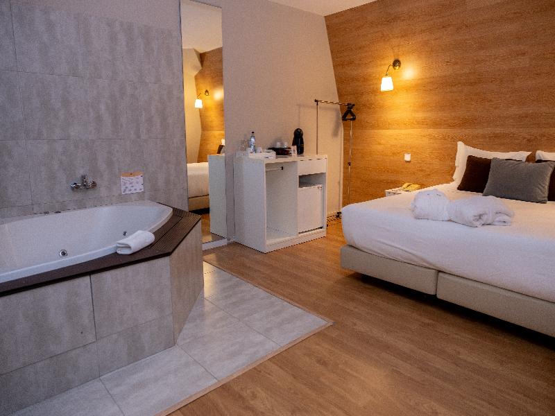Douro Marina Hotel & SPA image