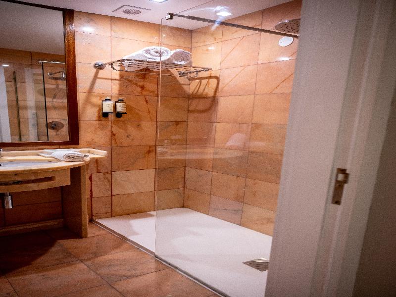 Douro Marina Hotel & SPA image