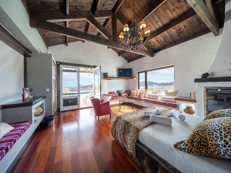 Casa de Hilario image