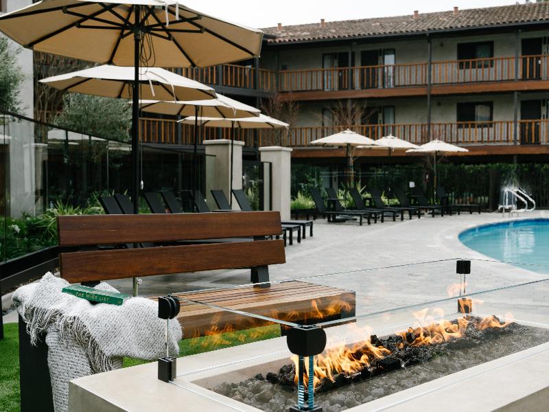 Casa Mani Resort Napa Valley, Curio Collection image