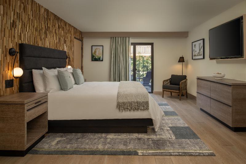 Casa Mani Resort Napa Valley, Curio Collection image