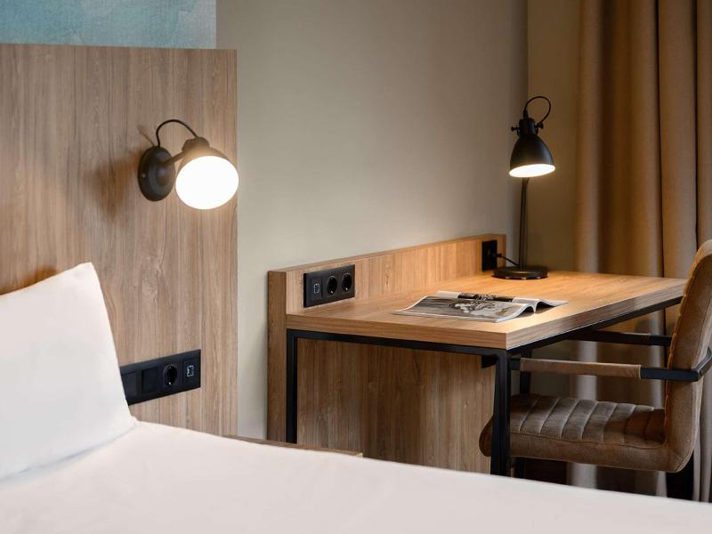 Ibis Styles Budapest Heroes Square image